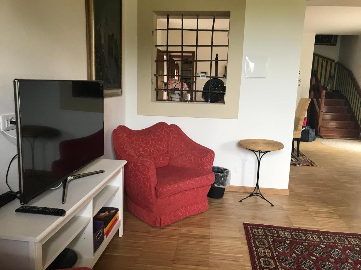 Una Casa Di Campagna Dossobuono Eksteriør bilde